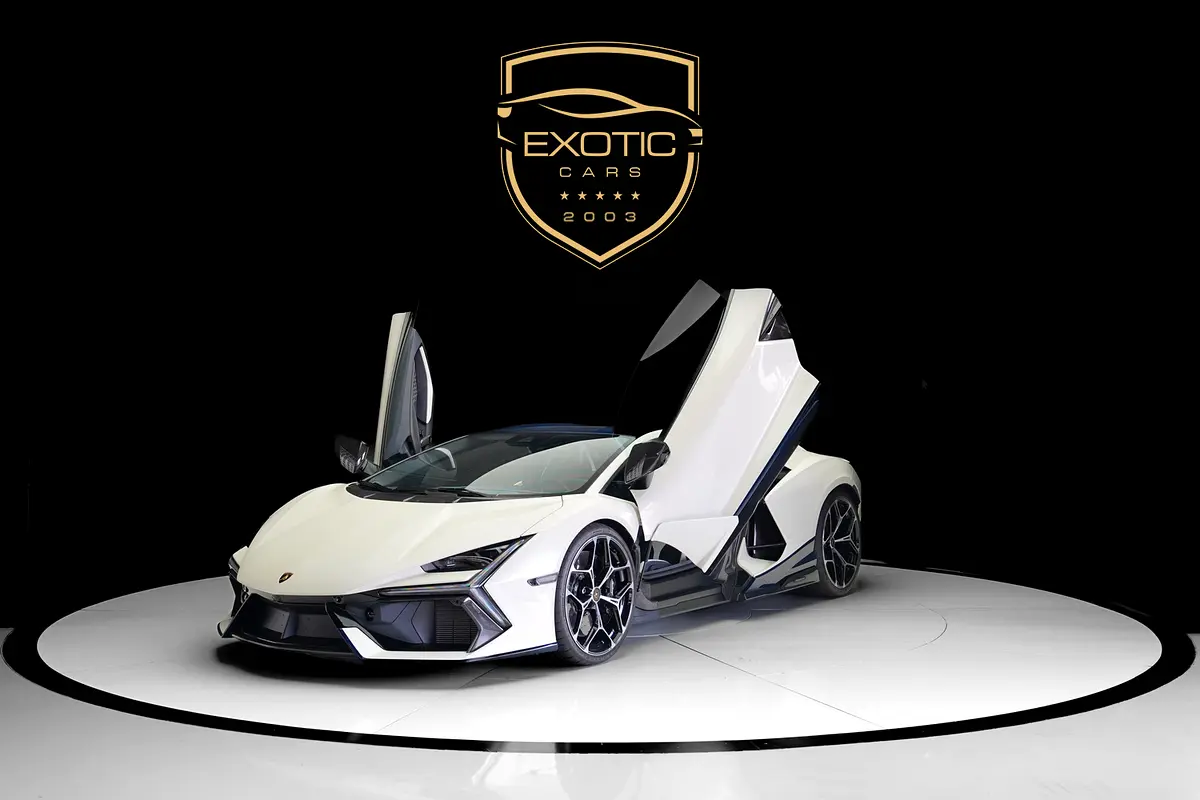 Lamborghini Revuelto 2025 — photo 1 of 19