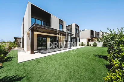 Landscaped | Park and Burj Views | Bloom Type