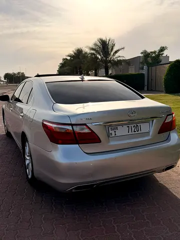 2012 Lexus LS-SERIES thumbnail 11