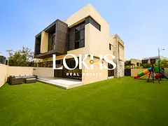Luxury 4BR Villa | Large Plot | Landscaped Garden