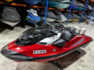 Jetski Seadoo RXP 325 (2024, 68 hours and 30k worth of addons)