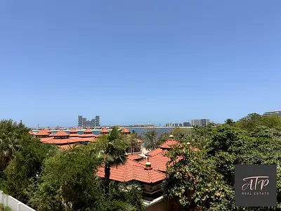 Sea View | Private Beach Access | Pet Friendly