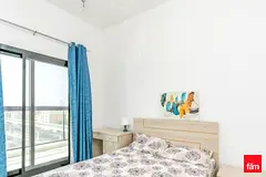Well Maintained I Furnished I Next to metro