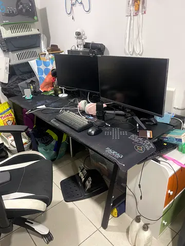 Sturdy Black Gaming Desk and Office Table