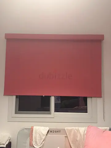 Roller blackout window blind - dusty rose