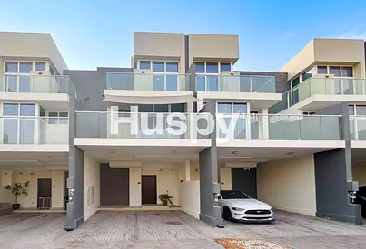 Landscaped | Open Kitchen | Back to Back