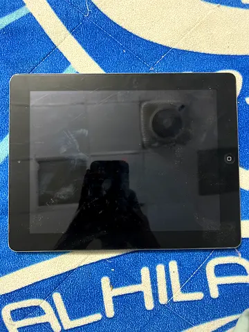 Apple iPad (2 gen) — Used, WORKING but needs charge