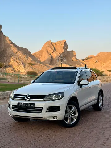 Volkswagen Touareg 2014 3.6L V6 GCC | Premium Package | Panoramic | Full Options