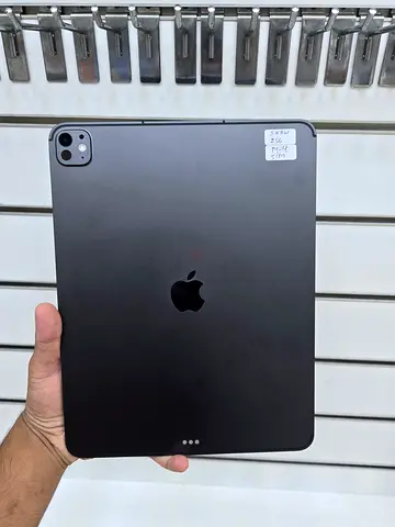 iPad Pro 13inch M4 256GB Sim card