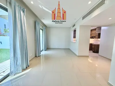READY TO MOVE || LUXURIOUS LAYOUT || MIDDLE
