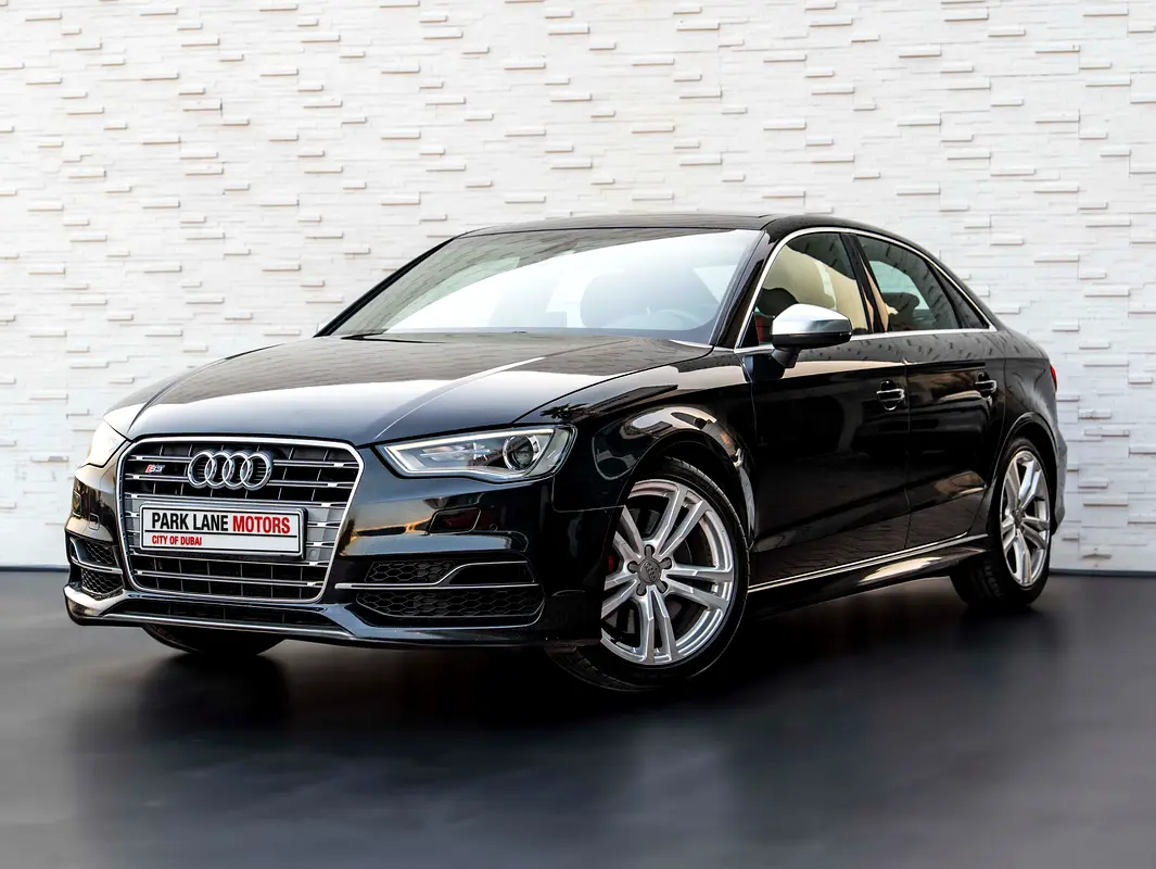 Audi S3 2015 — photo 1 of 20