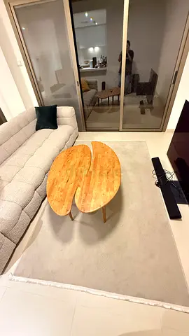 Solid wood oval nesting coffee tables (set of 2) - great condition