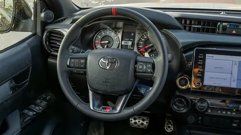 2026 Toyota HILUX 照片 12