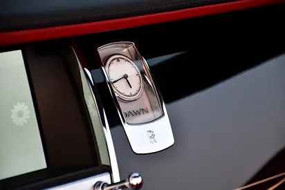 صورة 9 لـ 2017 ROLLS-ROYCE DAWN