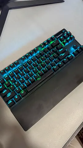 Steelseries apex pro TKL 2023 edition