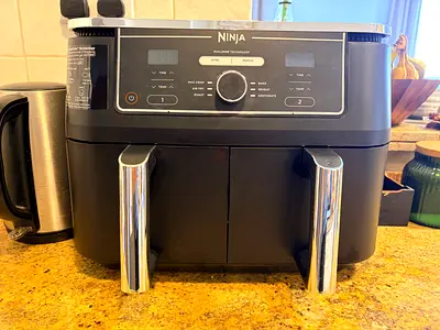 Ninja DualZone 2-Drawer Air Fryer - Good Working Condition
