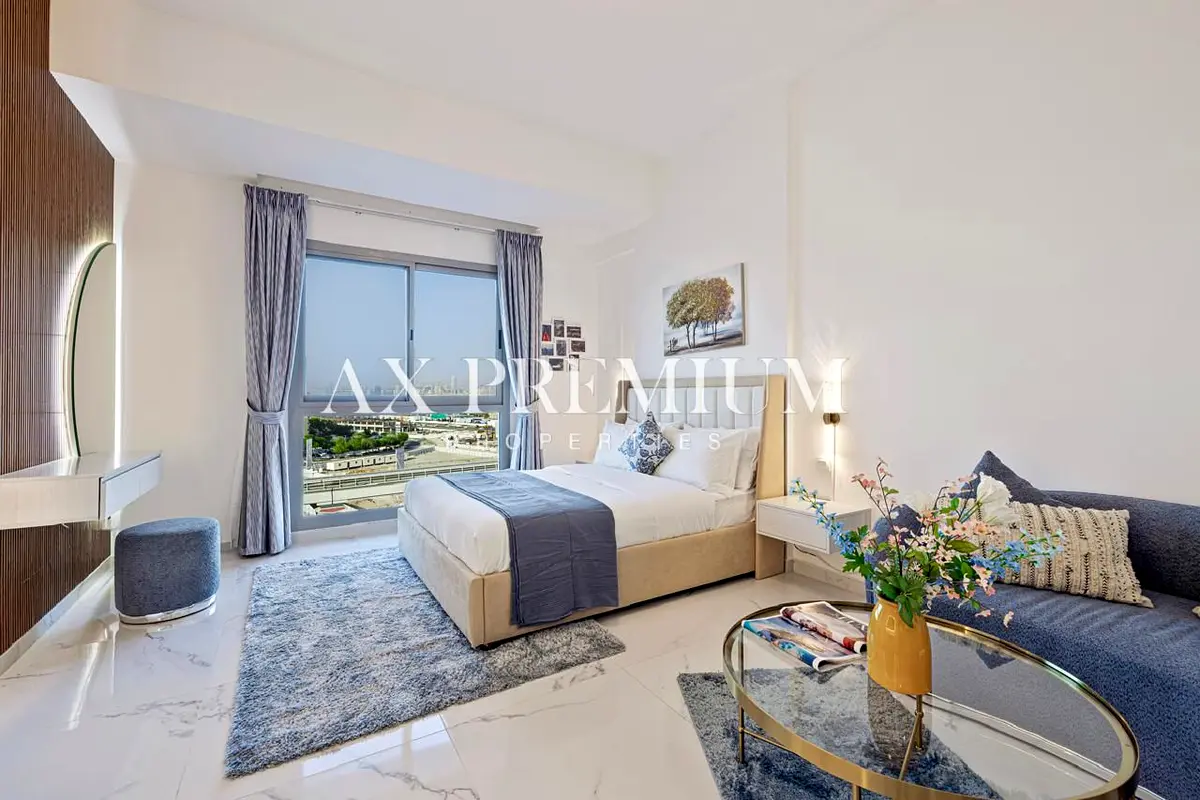 Prime Freehold Opportunity | Excellent Rental Potential