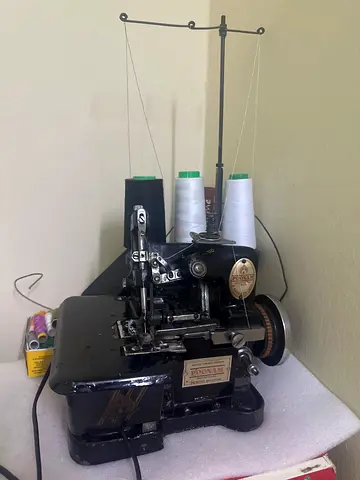 Industrial Overlock/Serger Sewing Machine - Heavy Duty
