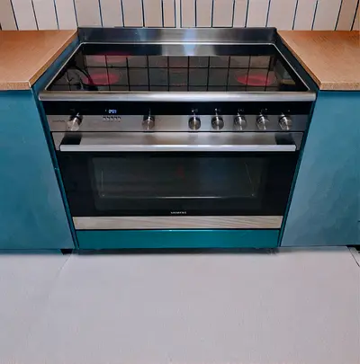 Siemens iQ700 Stylish 90 cm Ceramic Hob Cooker – Premium Collection