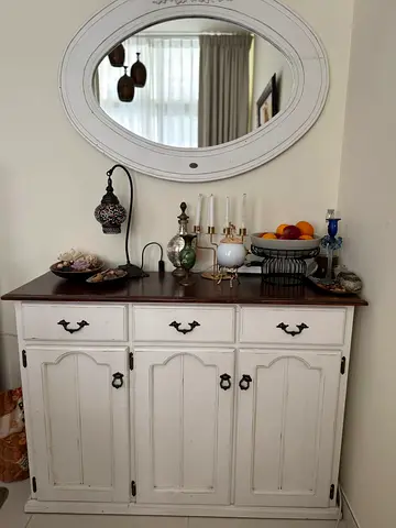 White Shabby Chic Wooden Sideboard / Console Table matching  with Mirror