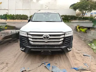 Toyota Land Cruiser GXR 3.5 Twin Turbo 2026 - Brand VW New - GCC Specs