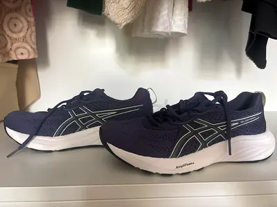 Used only once, ASICS Womens Running Shoes - Navy, Size EU39