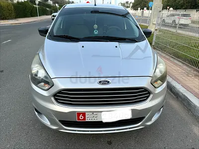 Urgent sell... Ford Figo SE 2016 GCC Specs