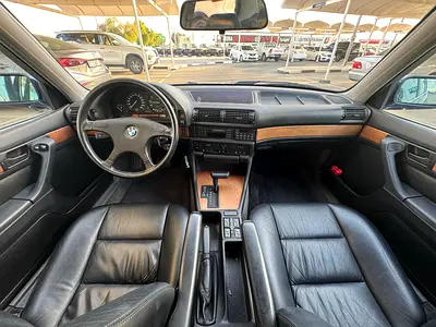 1991 BMW 7-SERIES 照片 7