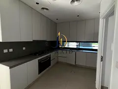 Well designed 4-Br villa with outstanding finishing reasonable price