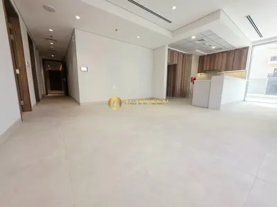 دوبلكس جديد كلياً بأربع غرف نوم + غرفة للخادمة | وحدات متعددة | معيشة فاخرة