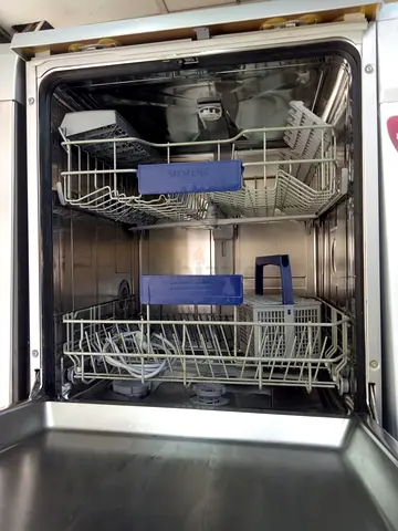 Siemens dishwasher well used
