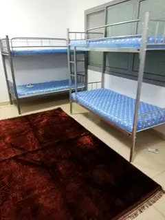 Bed Space Available for Batchlors