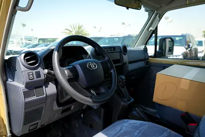 صورة 14 لـ 2026 Toyota LAND CRUISER 70 SERIES