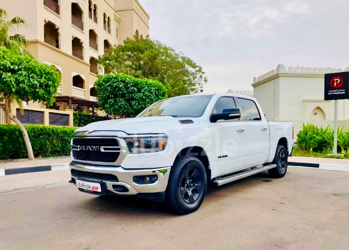 Dodge Ram 2020 — photo 1 of 6