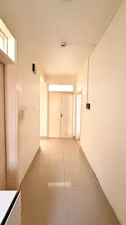 Spacious unfurnished Room with  private washroom  balcony for rent - Bur Dubai