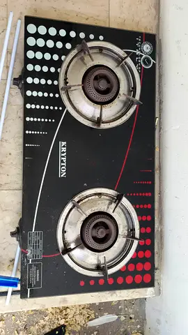 Gas stove with cylinder