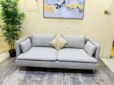 Light Grey 3-Seater Modern Sofa with Cushions