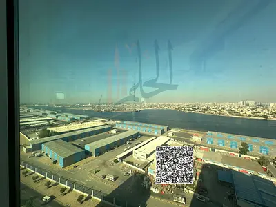 فرصة مميزة للتملك أو الاستثمار في واحدة من أفضل الوحدات السكنية في برج أورينت A1. تتميز الشقة بإطلالة مفتوحة بالكامل على الخور، ومساحة واسعة .