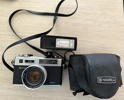 Vintage Yashica Electro 35 GSN Rangefinder Camera with External Flash and Case
