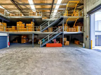 Sharing warehouse  ,1000 SQF ,43K AED YEARLY ,GROUND LEVELE (ONLY STORAGE)