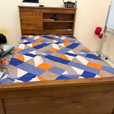 Single bed with mattress