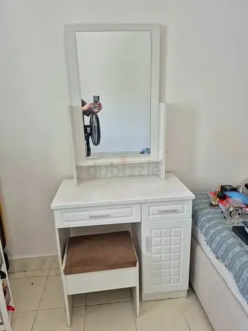 White Dressing Table with Mirror and Stool - Compact Vanity