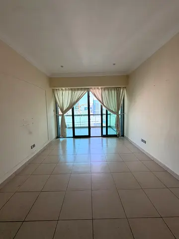 Spacious Unit | High floor | Available Now