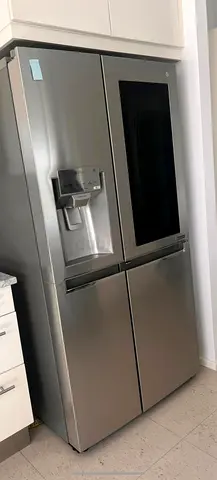 *LG InstaView Door-in-Door Refrigerator – For Sale