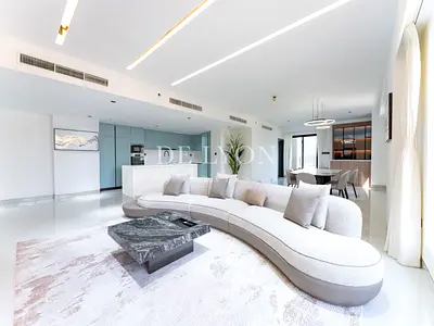 Penthouse |Private Pool |Dubai Eye & Marina Views