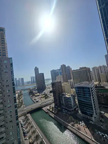 🏙️ غرفتين وصالة • إطلالة بحرية بانورامية • موقف مجاني • القصباء • 4 دفعات