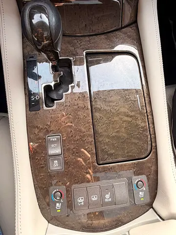 2012 Lexus LS-SERIES thumbnail 15