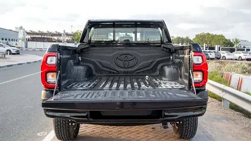 2026 Toyota HILUX 照片 4