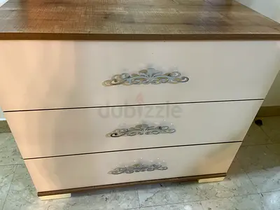 White 3-Drawer Dresser with Wood Top — Good Condition (except the second drawer doesn’t open fully)