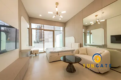 Furnished , Vacant , With Balcony